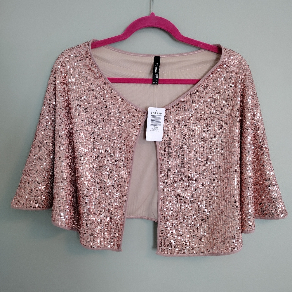NWT Torrid Rose Gold Sequin Bolero
